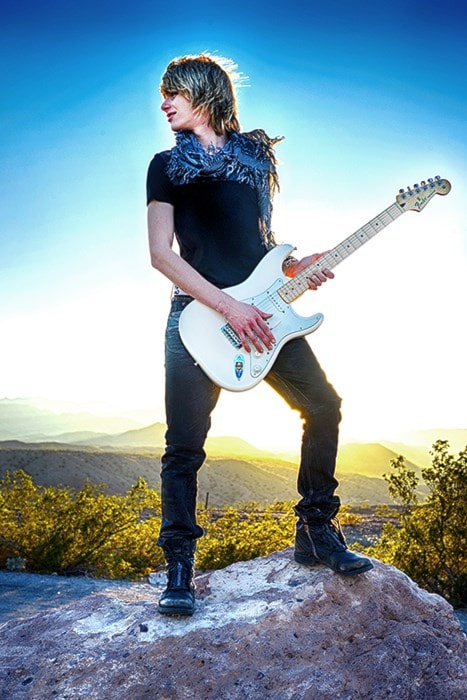 CANADIAN POP ROCK LYRIC DUBEE ASIAN TOUR